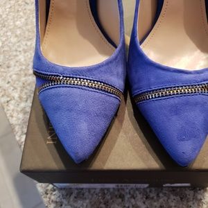 NIB Enzo Angiolini Blue Suede Heels sz 9M